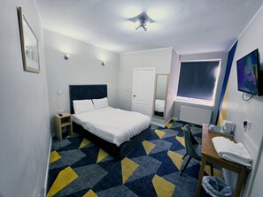 Basic Double Room - Dream Hotel (Greater Manchester)