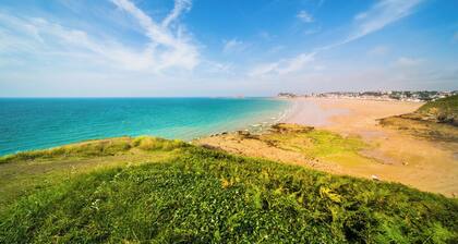 Sun-Kissed Sailing Adventure to Costa Esmeralda from Brittany