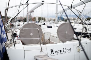 Marina - Sun-Kissed Sailing Adventure in the Saronic Islands (Kallithea)