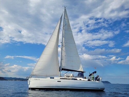 Sun-Kissed Sailing Adventure in Cataluña