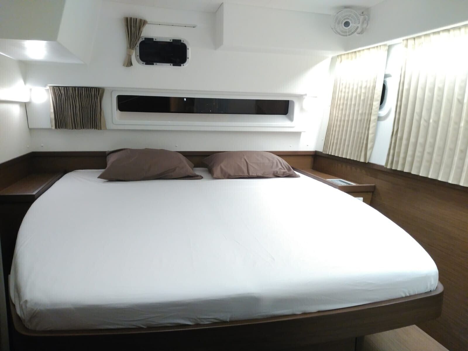4 bedrooms