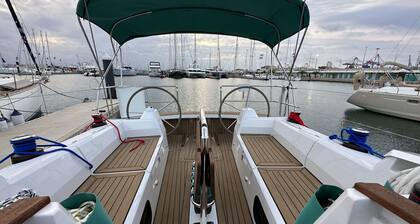 Sun-Kissed Sailing Adventure in Valencia
