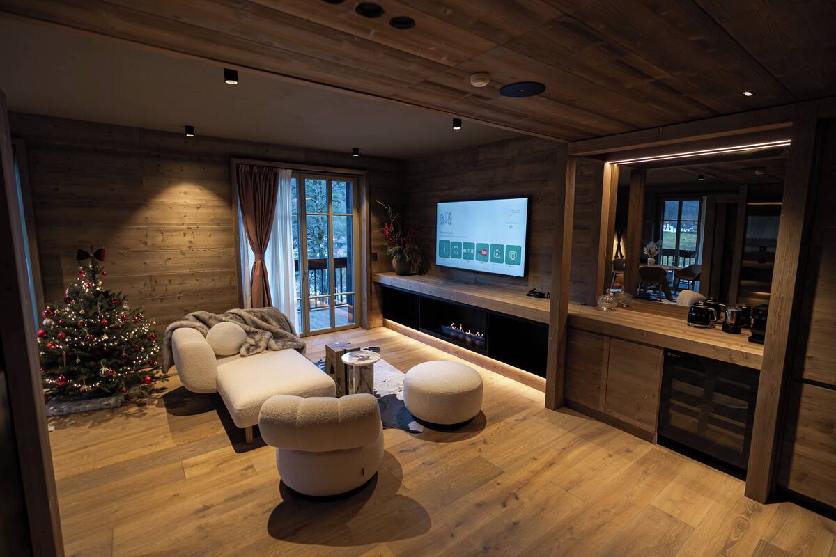Deluxe Suite, Sauna, Mountain View