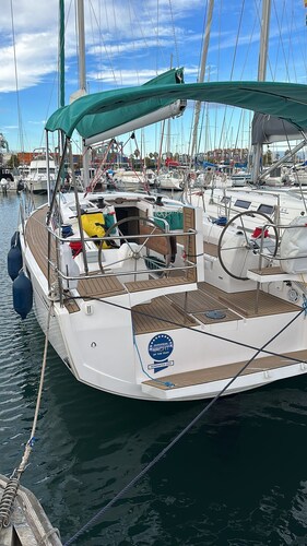 Sun-Kissed Sailing Adventure in Valencia