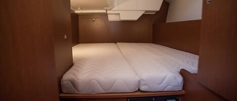 2 bedrooms