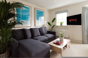 Unclassified image, 2 of 13, button - Colourful House 2 Bedroom Apt - Notting Hill (London)