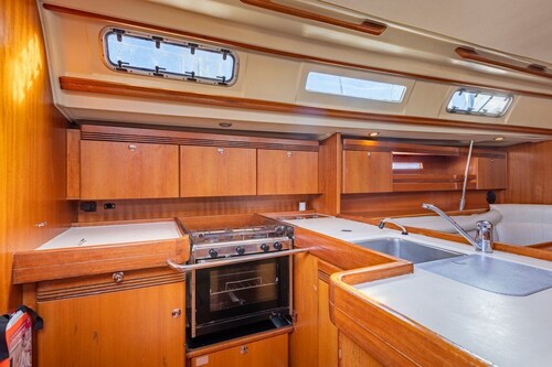 Sun-Kissed Sailing Adventure in Northern Croatia