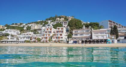 Sun-Kissed Sailing Adventure in Cataluña