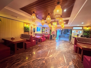 Restaurant - Hotel with Pool Prince Plaza Digha (Digha)