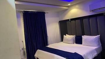 Comfort Room | Free WiFi