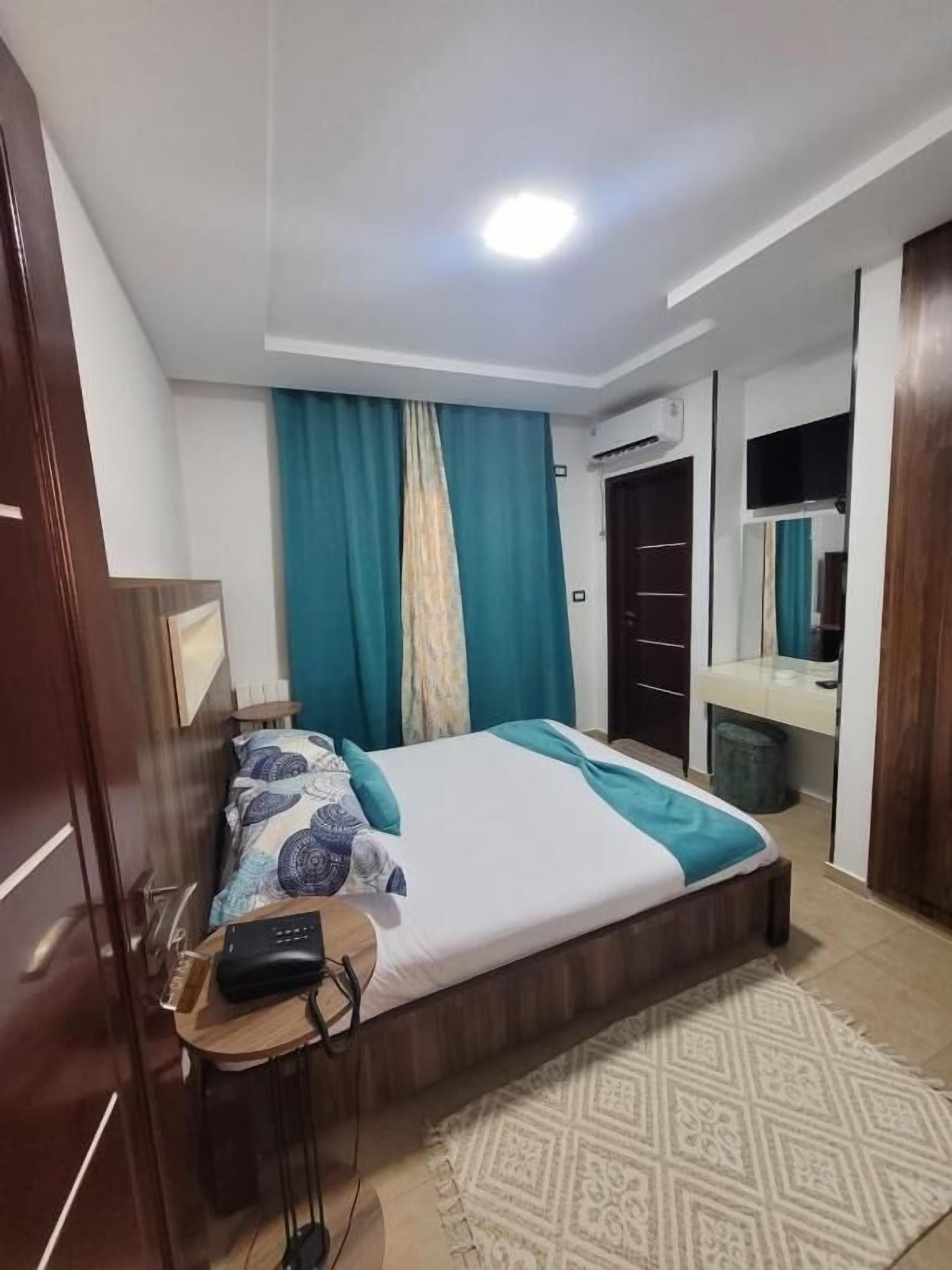 Chambre Simple Confort, vue ville