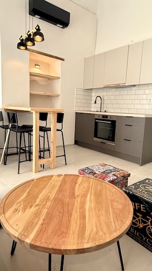Dining - Holiday Home 'Medieval Mansion Fully Restored In' with Wi-Fi and Air Conditioning (Chios)