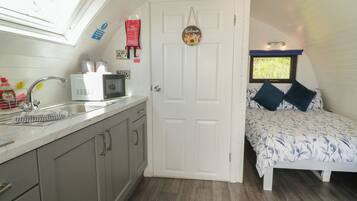 1 bedroom, free WiFi, individually decorated, individually furnished