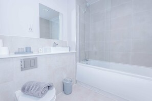 Een douche, een haardroger
