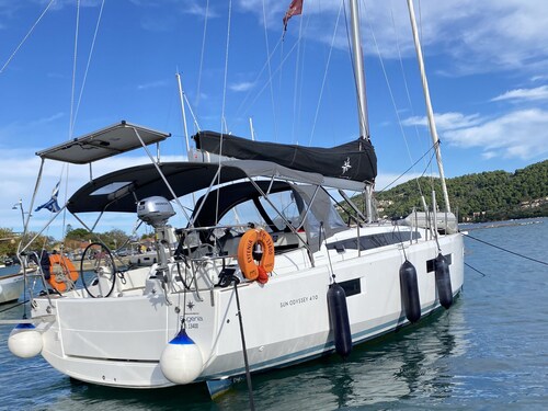 Sun-Kissed Sailing Adventure in Islas Esporadas