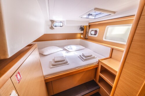 Sun-Kissed Sailing Adventure in the Ionian Islands, Lefkada