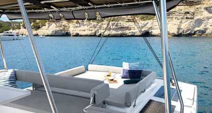 Sun-Kissed Sailing Adventure in Provence-Alpes-Côte d'Azur