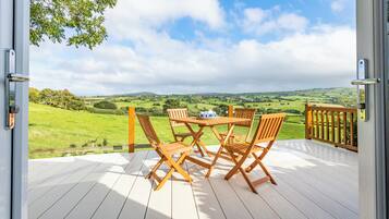 Chalet, Balkon | Speisen im Freien