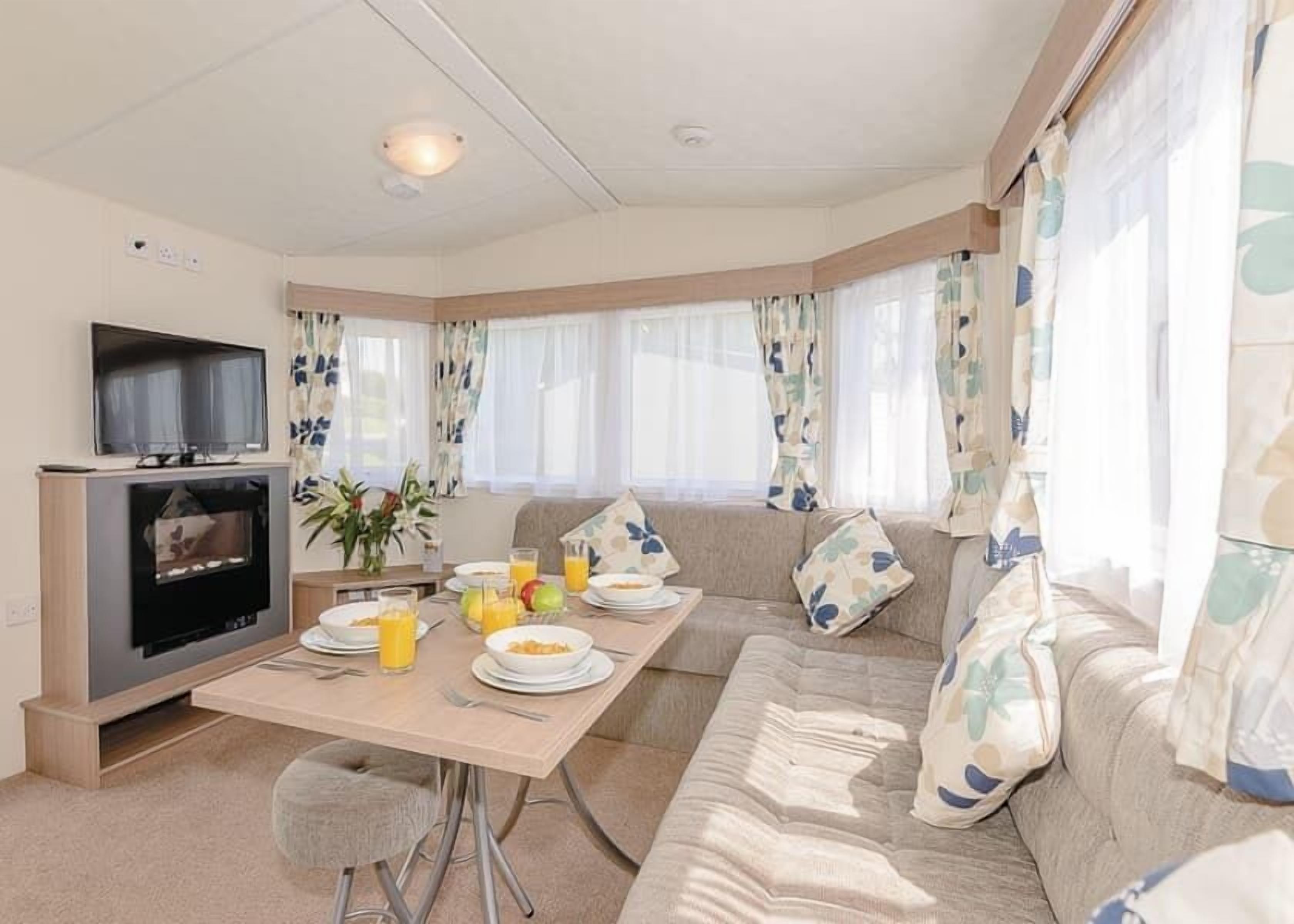 Chalet, Balcony | Living area
