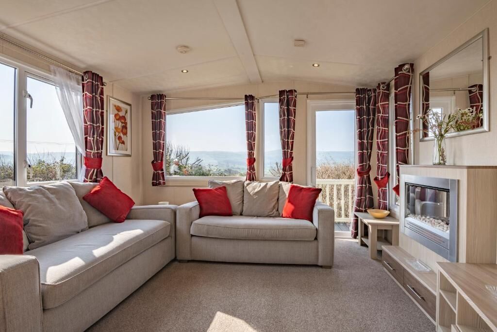 Mobile Home, Patio | Living area