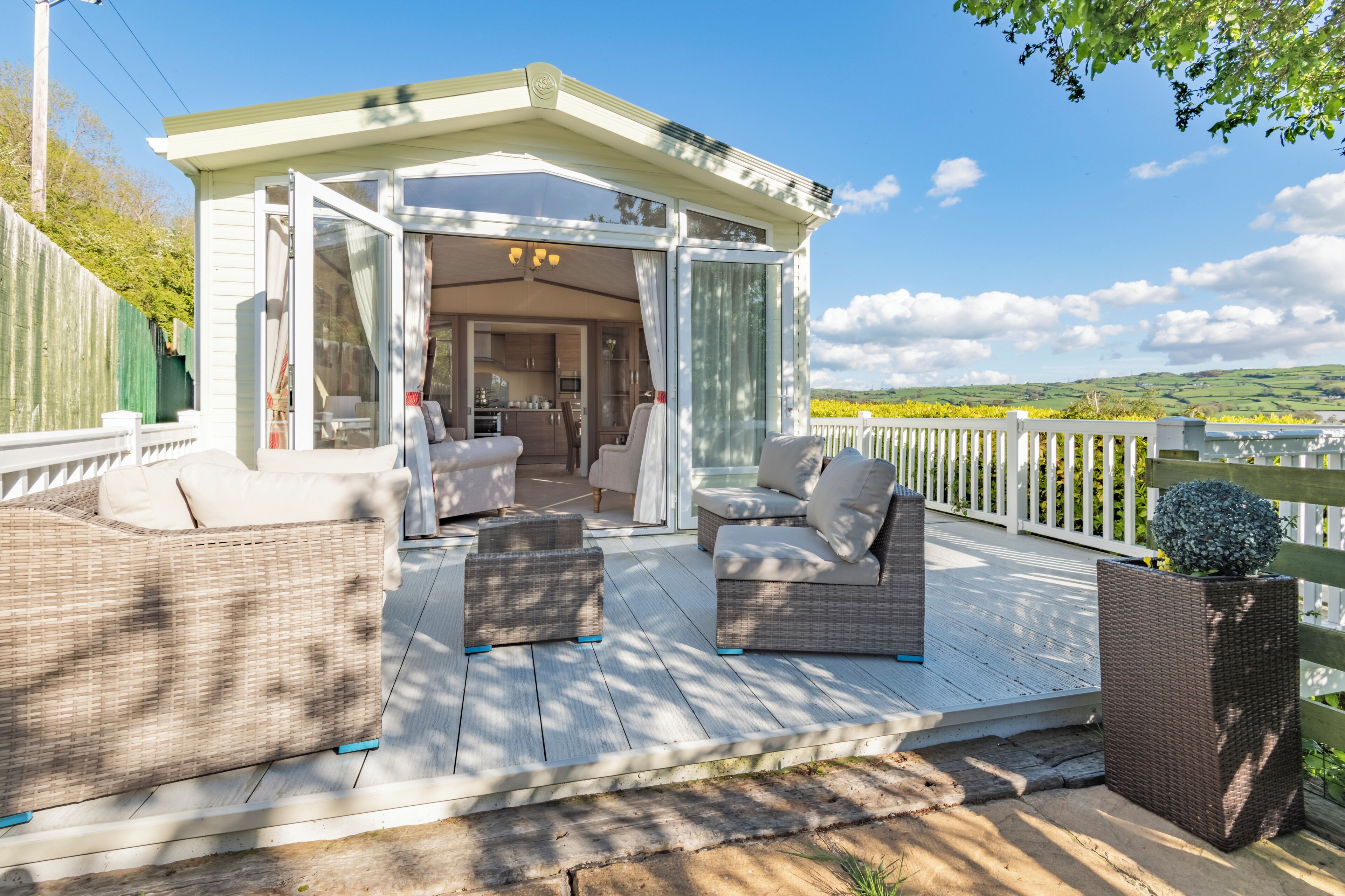 Hillside View Lodge - Pet friendly | Teres/patio
