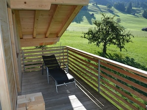 Terrace/patio - Alpha Appartement/Fewo, Dusche oder Bad, WC 4-Bettwohnung by Interhome (Zweisimmen)