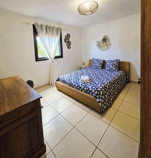 4 Schlafzimmer, Bügeleisen/Bügelbrett, kostenloses WLAN, Bettwäsche