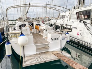 Marina - Sibenik Sun-soaked Sailing: A Luxurious Croatian Voyage (Pirovac)