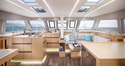 Sonnenverwöhntes Segelabenteuer in der Provence-Alpes-Côte d'Azur