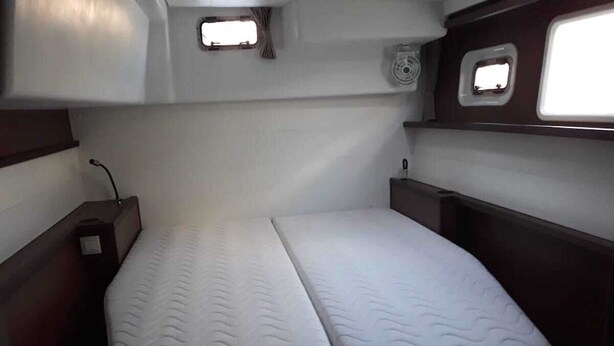 4 bedrooms - Sun-Kissed Sailing Adventure in Islas Sarónicas (Alimos)