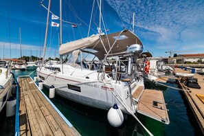 Marina - Sun-Kissed Sailing Adventure in Zadar, Croatia (Zadar)