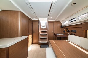 Interior - Sun-Kissed Sailing Adventure in Zadar, Croatia (Zadar)