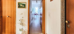 Apartemen, 1 kamar tidur, balkon, pemandangan kota | Interior