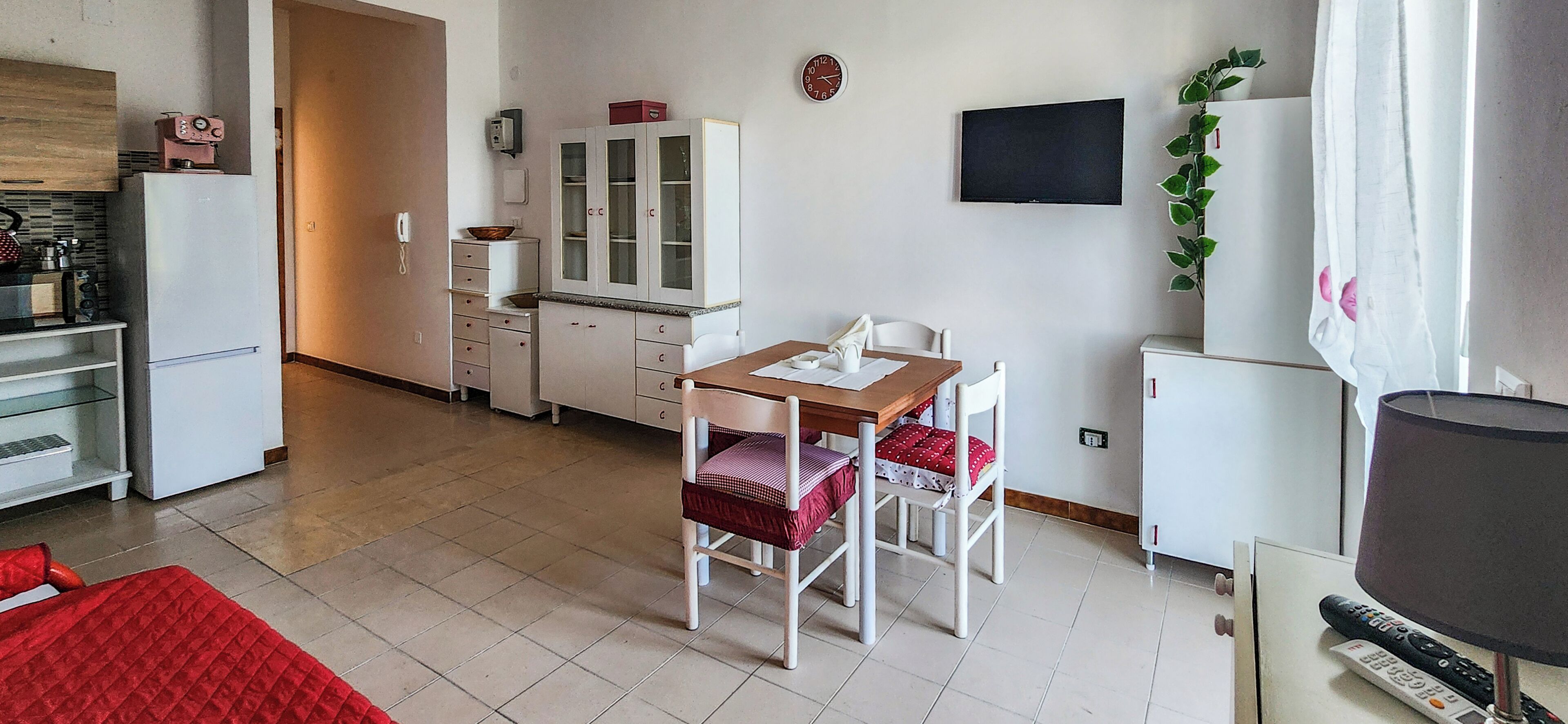 Apartamento, 1 habitación, balcón, vistas a la ciudad | Interior
