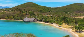 Sun-Kissed Sailing Adventure in Gran Laguna from Nueva Caledonia