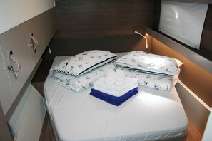 3 Schlafzimmer, Bügeleisen/Bügelbrett
