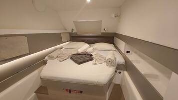 4 camere
