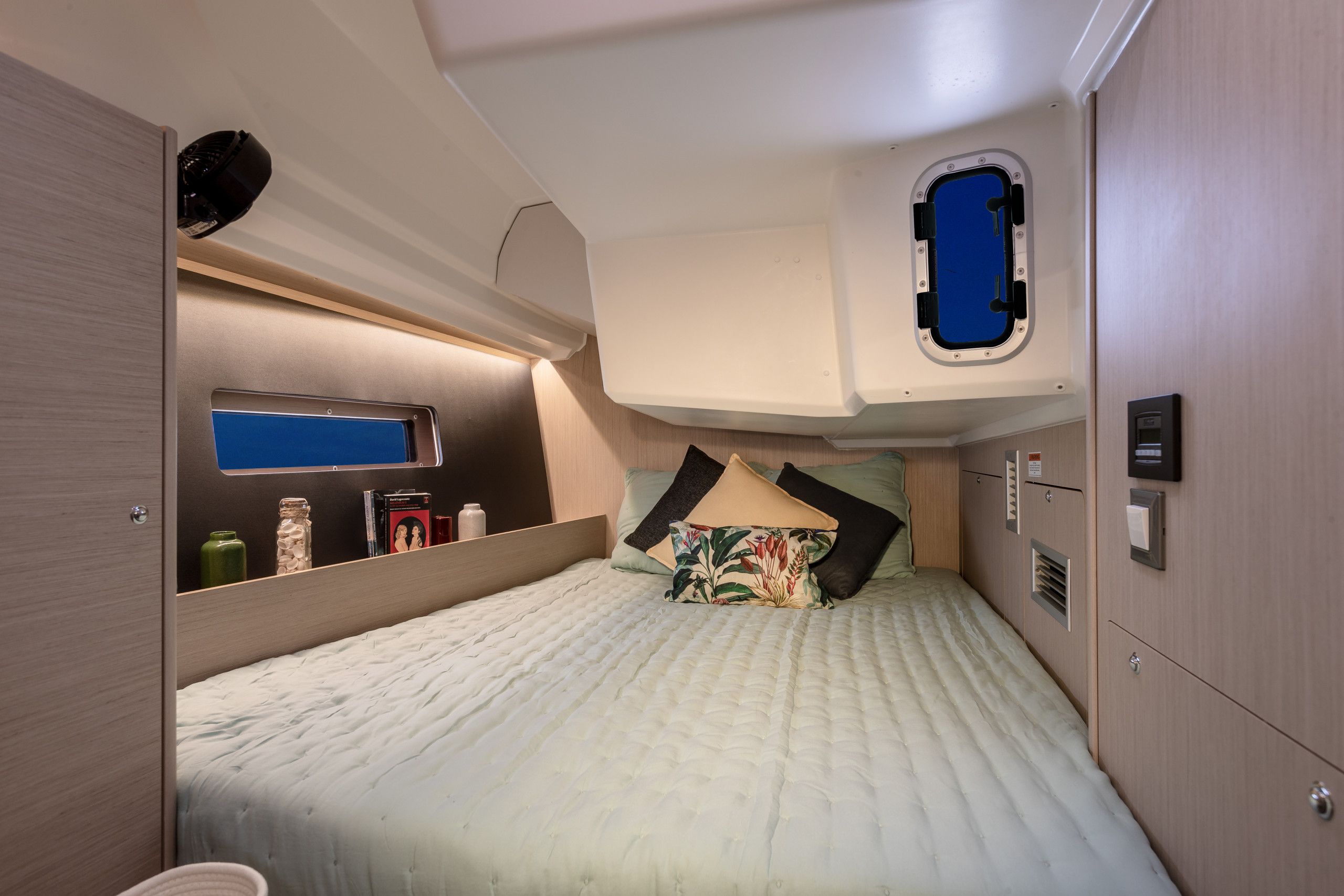 2 bedrooms