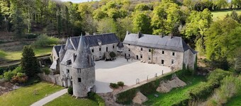 Room at the "Alchémille" Castle