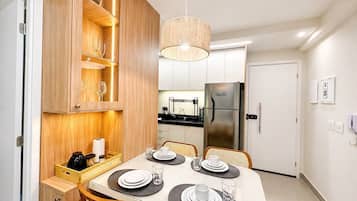 Apartment | Dining