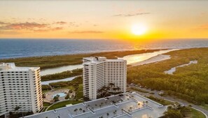 Unclassified image, 4 of 66, button - South Seas - 2-bedroom Beachfront condo on Marco Island FL (Marco Island)