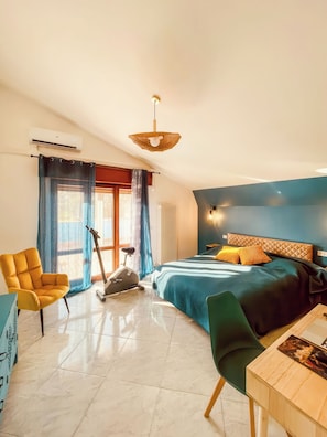 Apartment, Partial Sea View | WiFi (free) - Le Terrazze della Sabi (Giulianova)