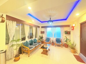 Interior - Darjeeling Golden Hotel with Spa Oren (Darjeeling)