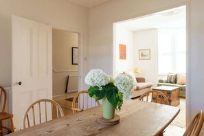 Interior - Charming Garden Home in Brixton (Greater London)