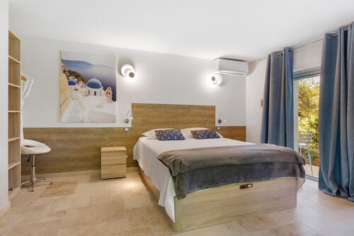 Bed & Breakfast 'Chambre Jasmin' mit Gemeinschaftsterrasse, WLAN und Klimaanlage