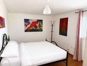2 habitaciones, wifi gratis y ropa de cama 