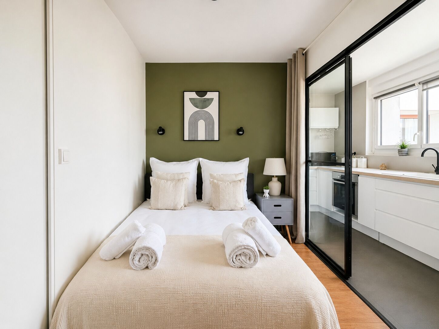 Apartment | Iron/ironing board, WiFi (free)