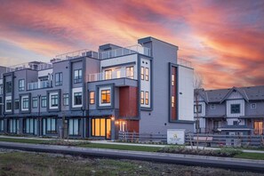 Exterior - Newly Built 3BR Townhome | Rooftop Patio & Garage (Langley)