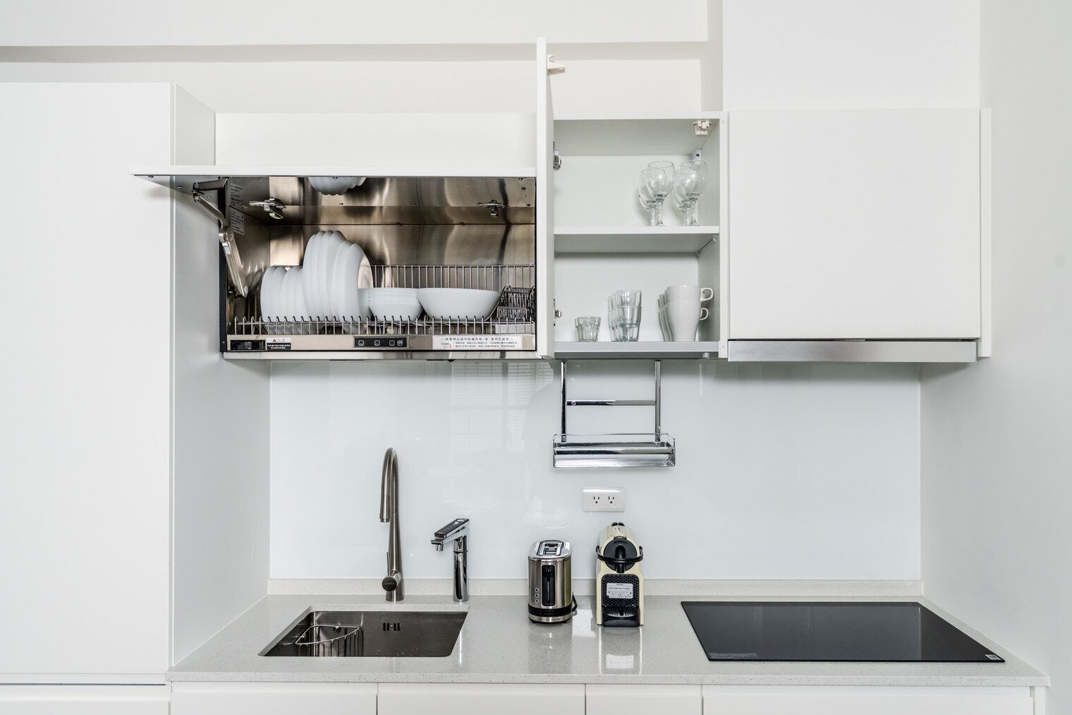 Fridge, microwave, stovetop, toaster