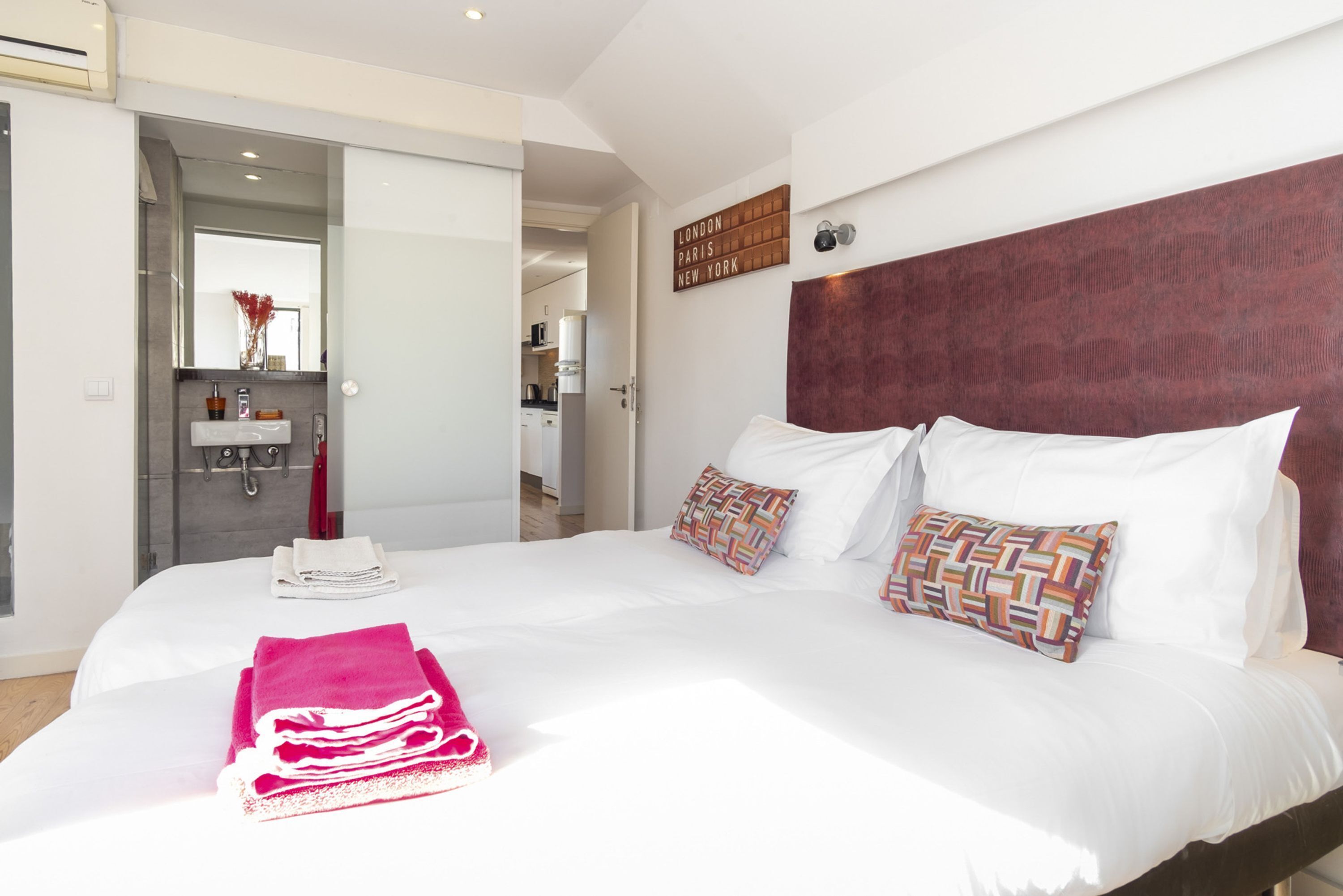 3 bedrooms